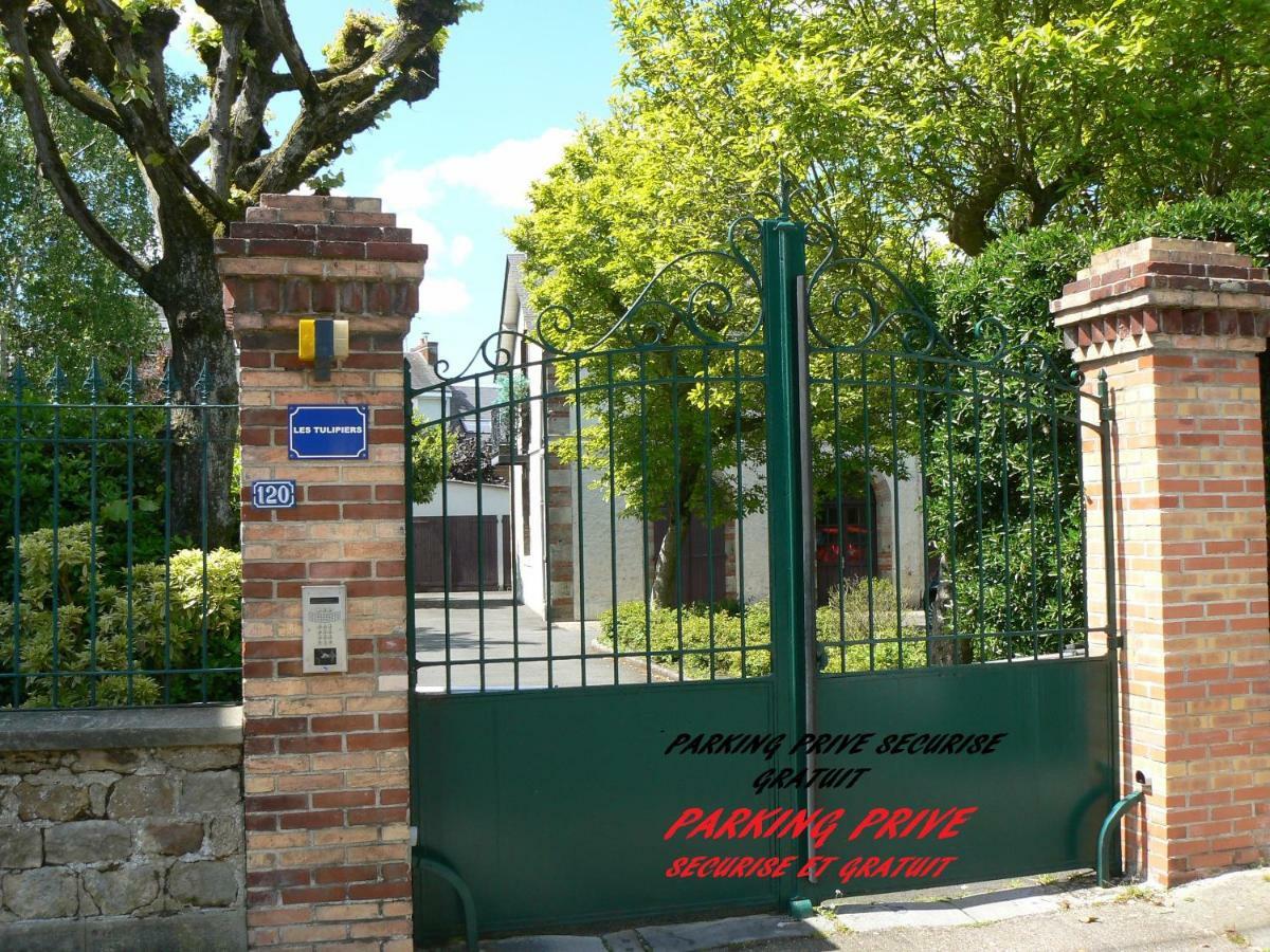 Les Tulipiers, Parking Securise, Lit Queen-Size, Le Port Du Mans เลอม็องส์ ภายนอก รูปภาพ